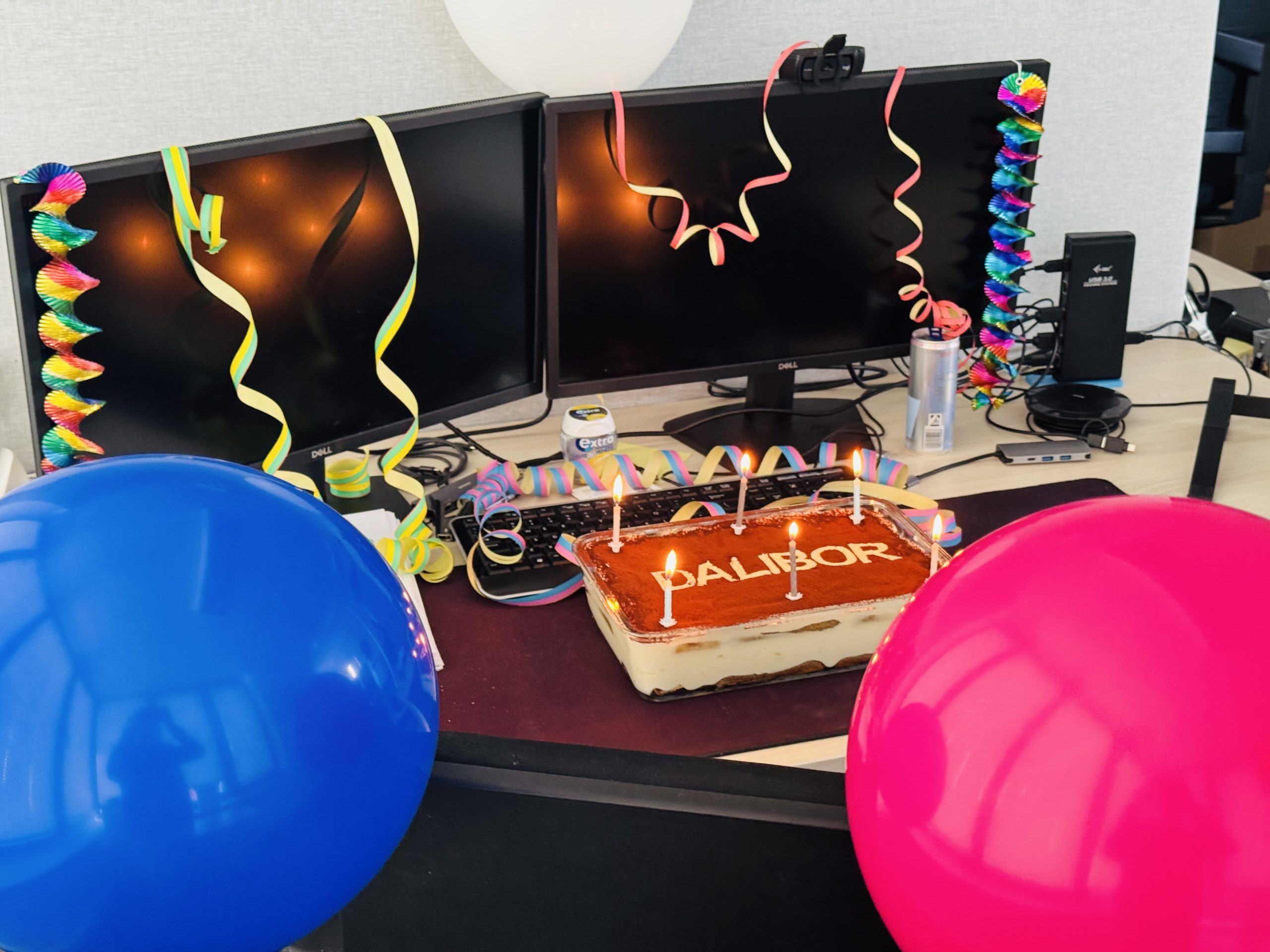 DRYNET – Team Spirit at DRYNET: Birthday Cheers On Board